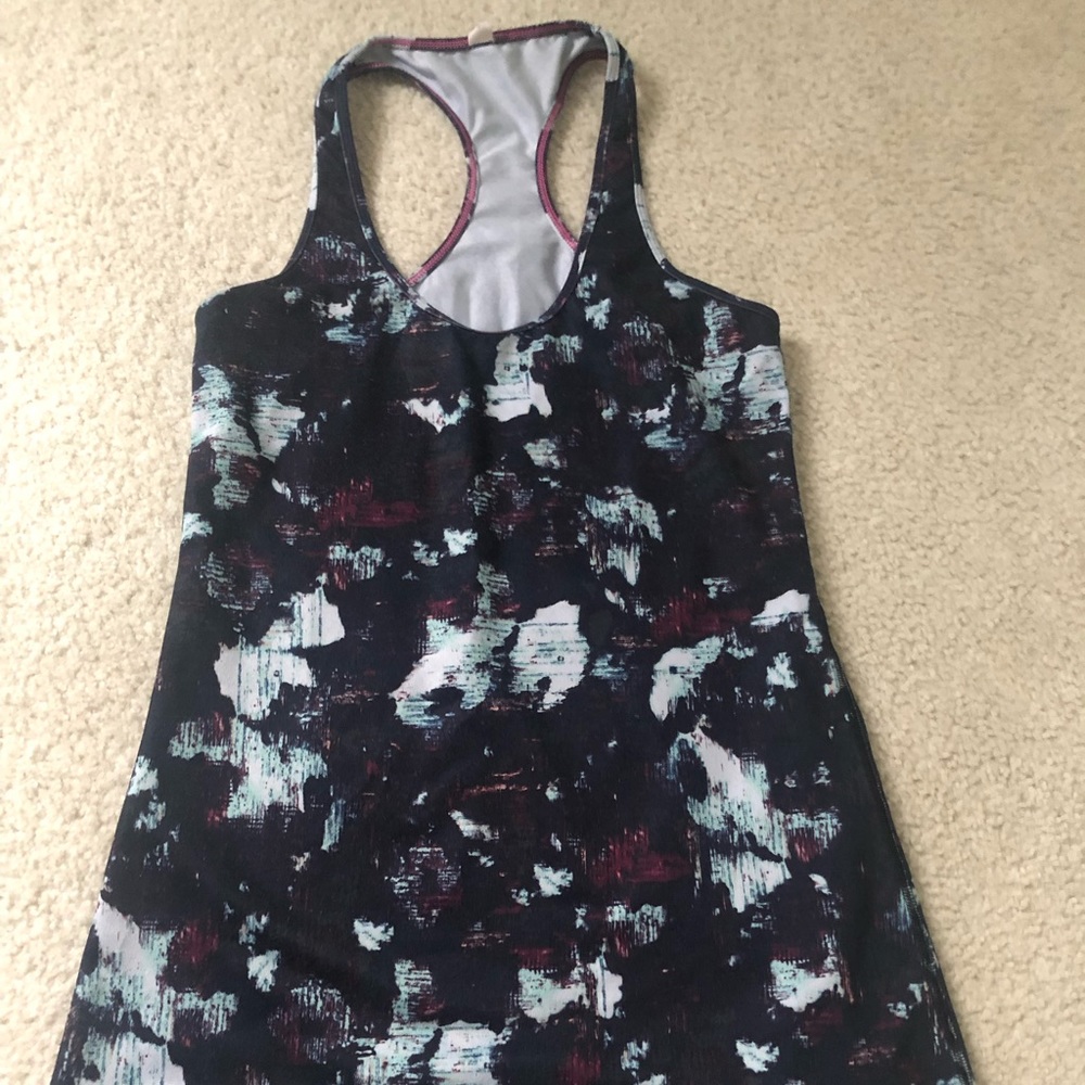 Lululemon cool racerback size 8 floral print